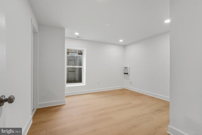 Building Photo - 8728 Old Courthouse Rd