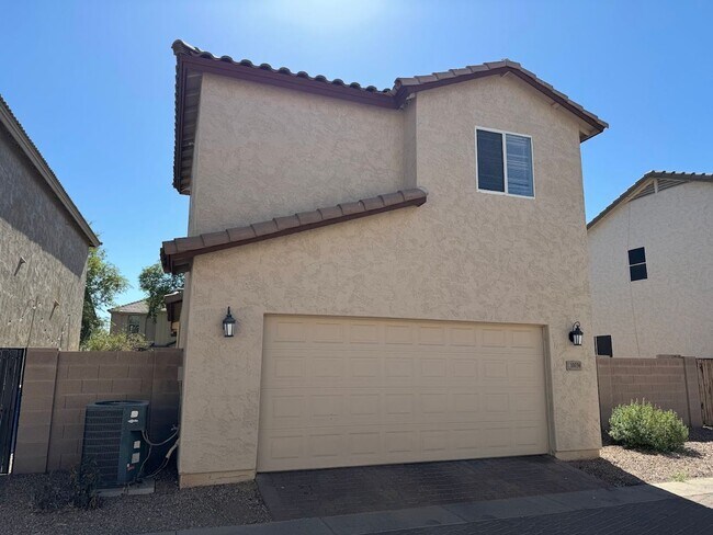 Building Photo - Beautiful Home for Rent in Tolleson!