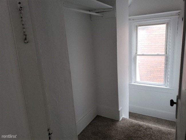 Building Photo - 2 br, 1 bath  - 5862 Newberry St