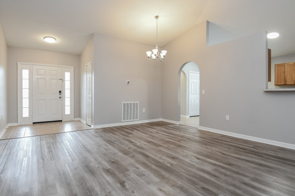 Building Photo - 2406 Foxhollow Rd