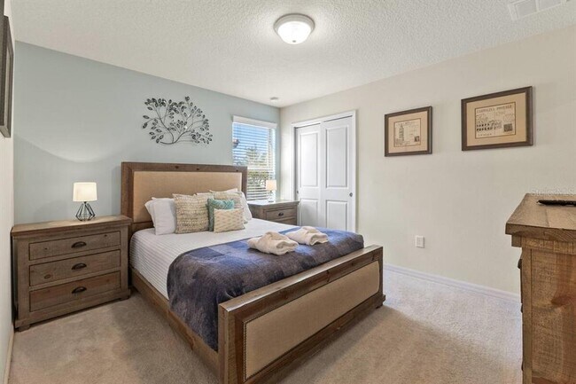 Building Photo - 5405 Misty Oak Cir