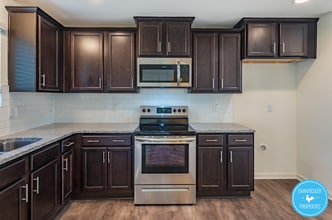 Building Photo - 536 Hobkirks Pl