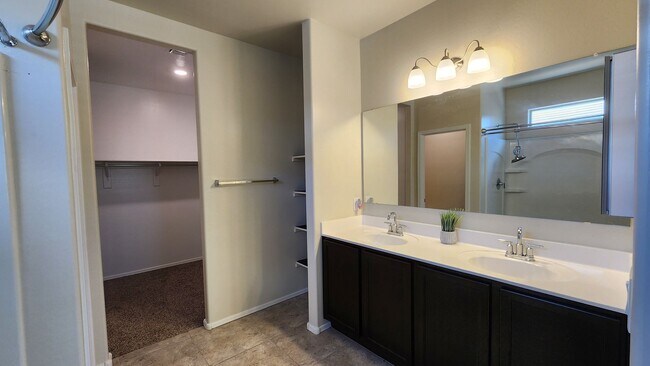 Building Photo - 3 bed in Casa Grande!