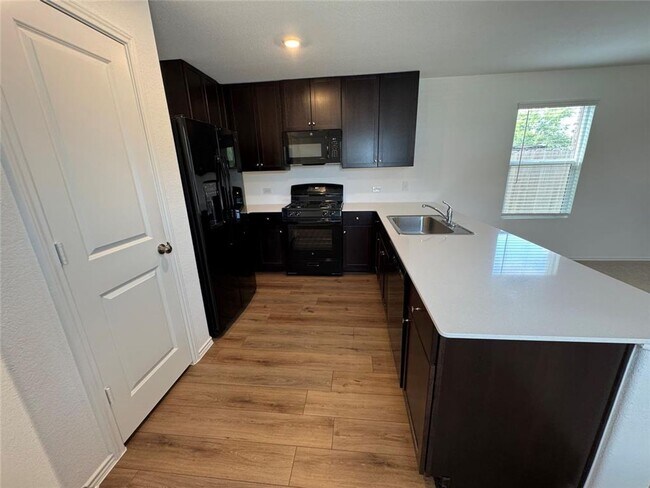 Building Photo - 63 Trinity Cir