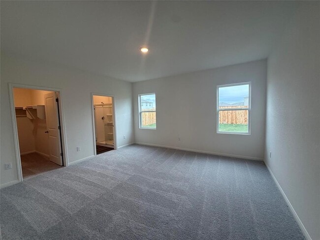 Building Photo - 417 Wedemeyer St