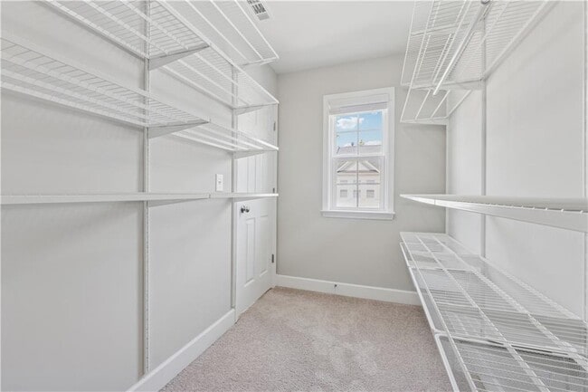 Building Photo - 733 Wexford Cove Way