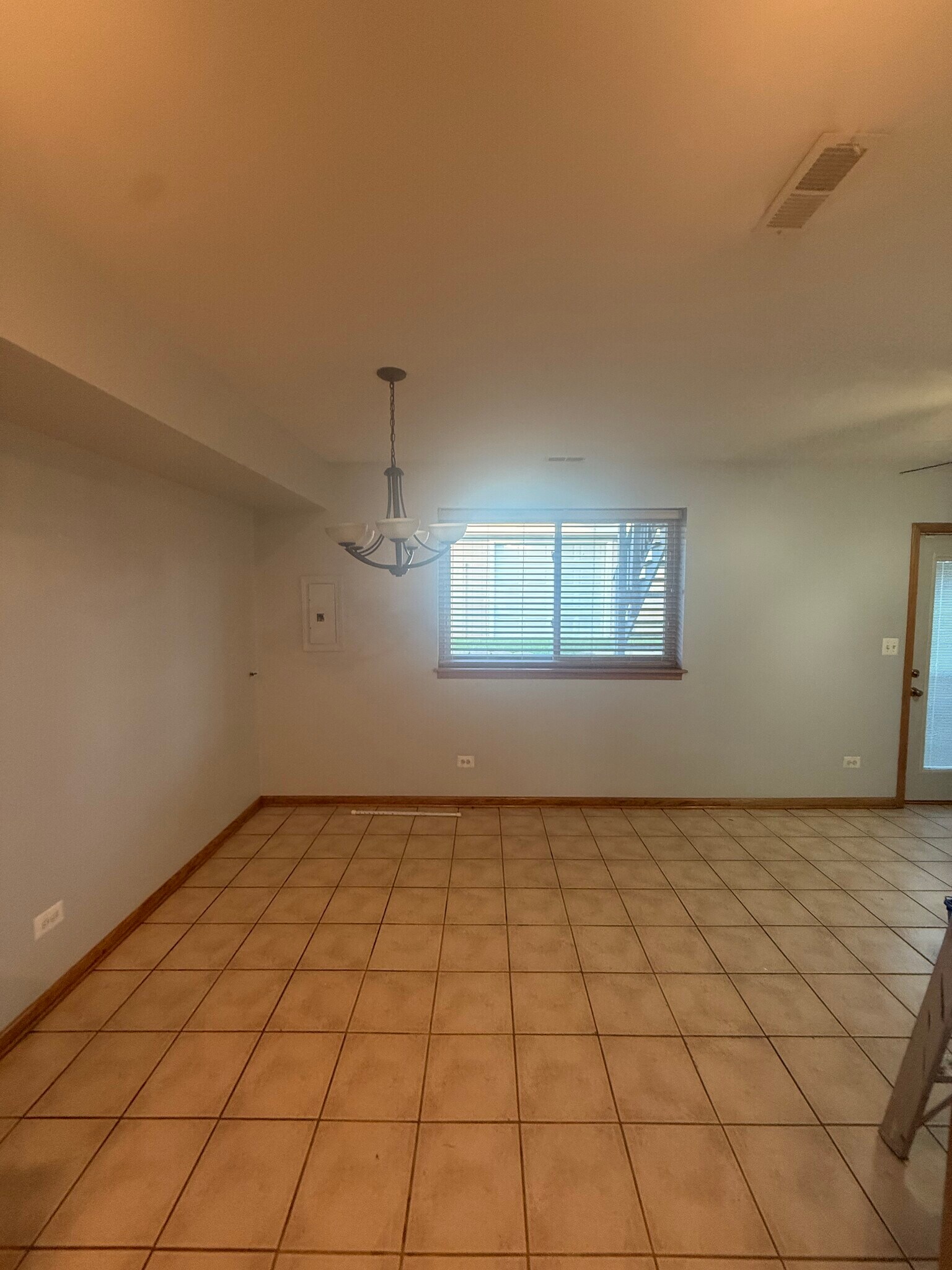 Dinning room - 6038 W 63rd St