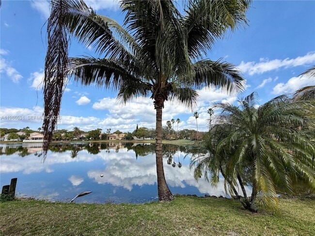 Building Photo - 12619 NW 11th Pl