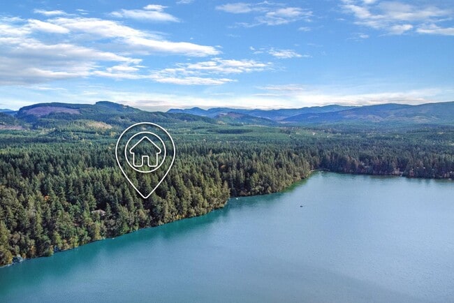 Building Photo - 22311 Overlake Loop SE