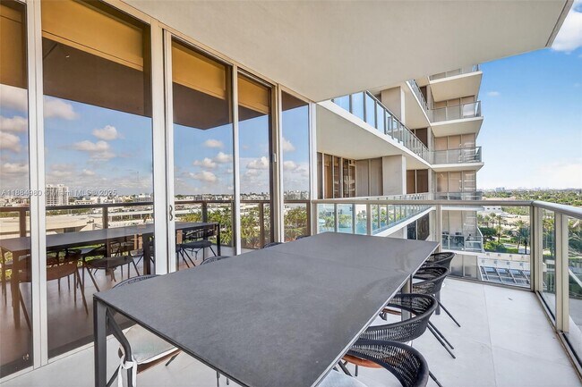 Building Photo - 9705 Collins Ave