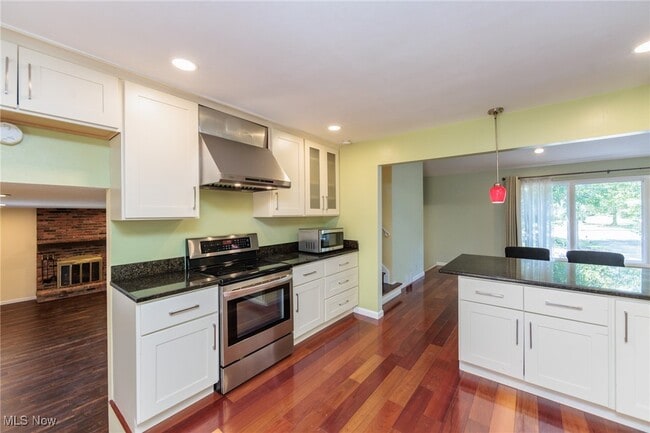 Building Photo - 25111 S Woodland Rd