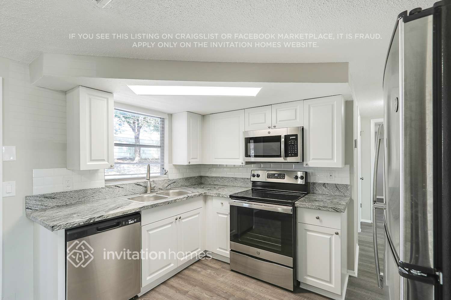 Building Photo - 7935 Fox Hollow Dr
