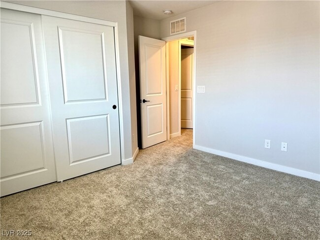 Building Photo - 10667 Deibel Ave