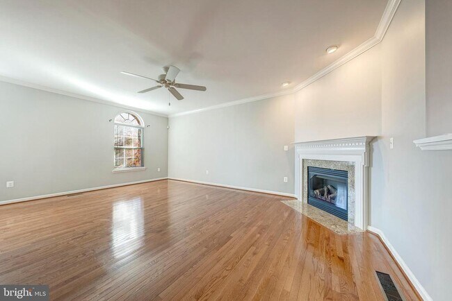 Building Photo - 43022 Spyder Pl