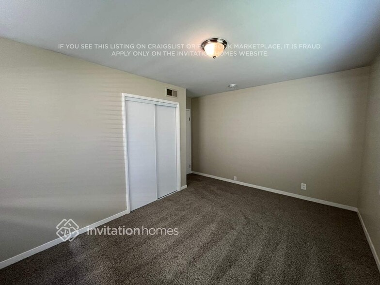 Building Photo - 3230 Wright St