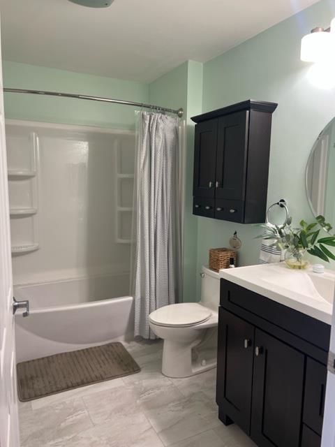 Building Photo - 23 Pierside Dr