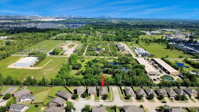 Building Photo - 3211 Norville Ln