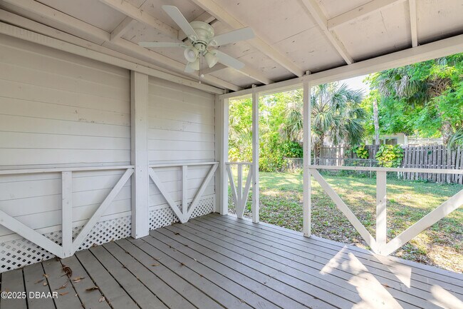 Building Photo - 138 Kingston Ave