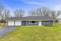 Building Photo - 2825 Vogay Ln