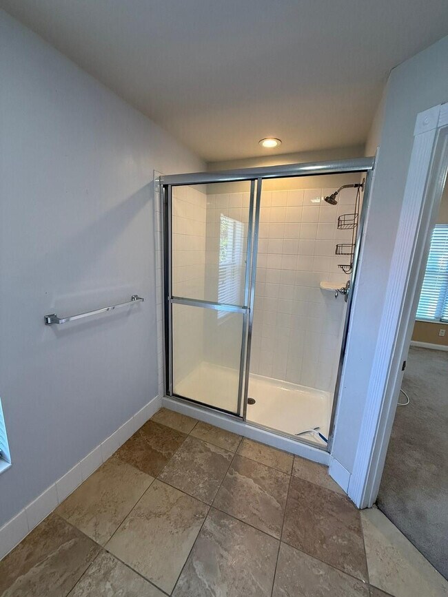 Building Photo - 1161 Pinewood Lake Ct