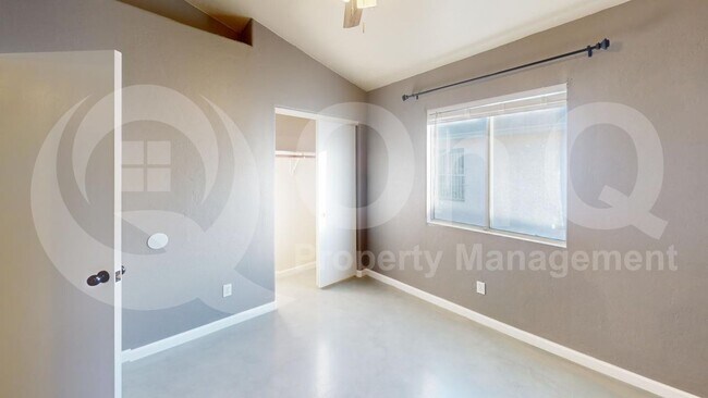 Building Photo - 8771 S Desert Rainbow Dr