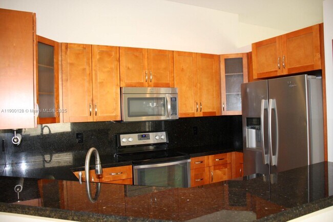 Building Photo - 1084 Golden Cane Dr