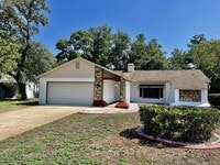 Building Photo - 8205 Pagoda Dr