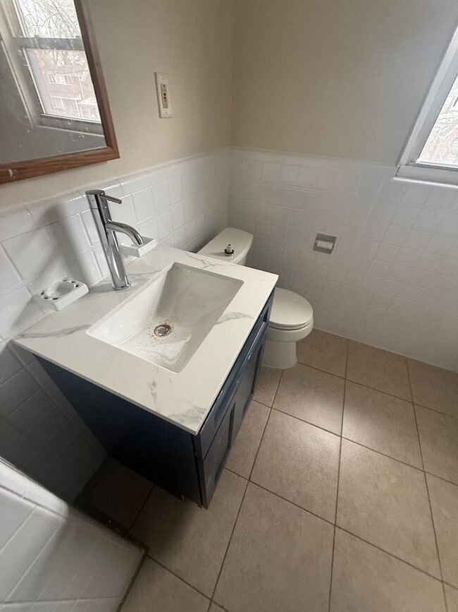 Building Photo - 12847 Maiden St