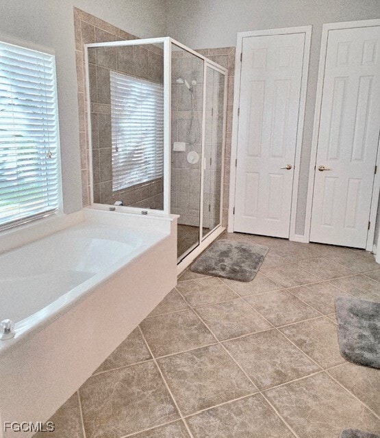 Building Photo - 9129 Links Dr