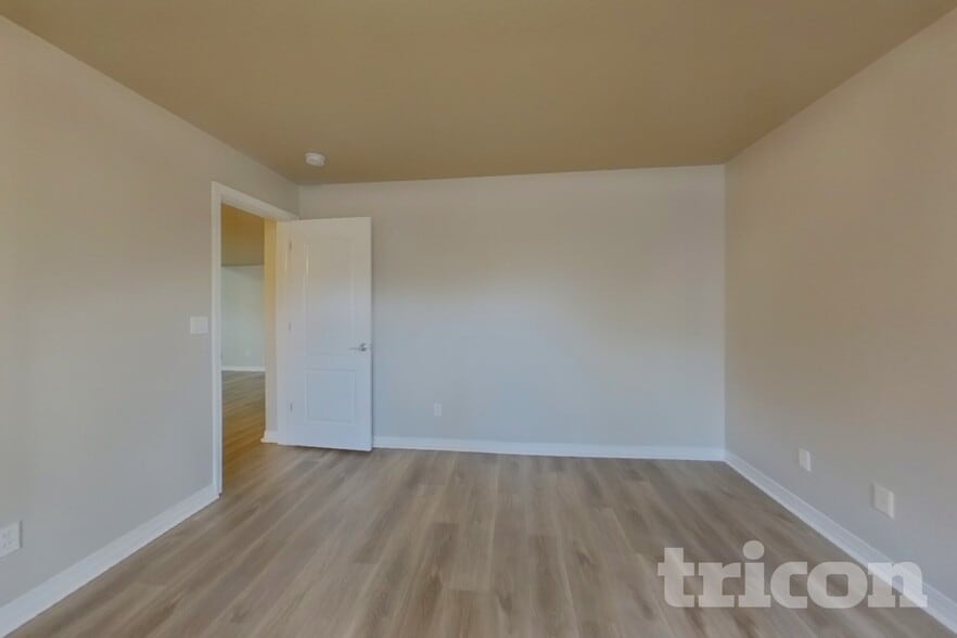 Building Photo - 10857 Greenbelt Dr