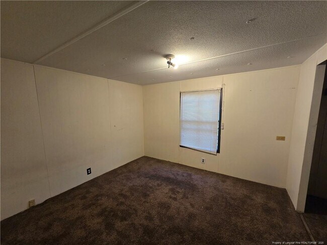 Building Photo - 824 Rembrandt Dr