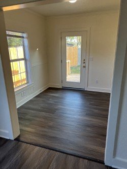 Building Photo - 3606 Lily St