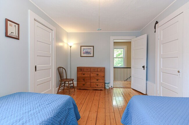 Building Photo - WINTER RENTAL: Squam Light