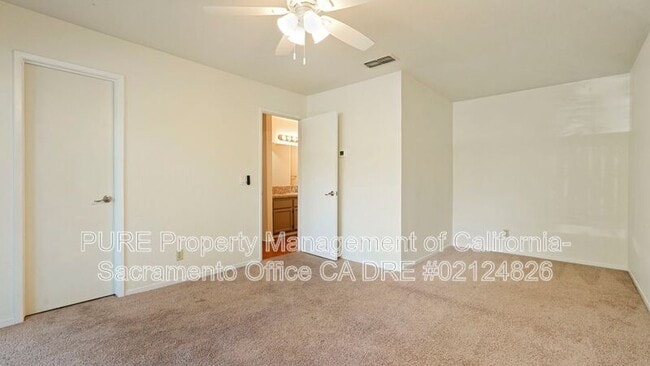 Building Photo - 4839 Vir Mar St