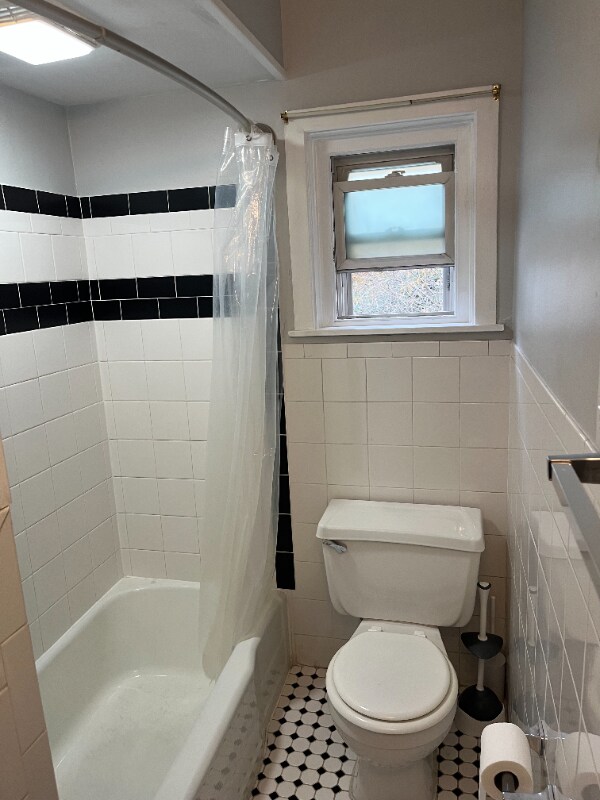 Building Photo - 13 Telescope St