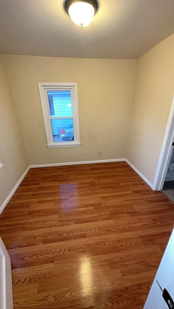 Building Photo - Charming 2-Bedroom, 1-Bathroom Home with B...