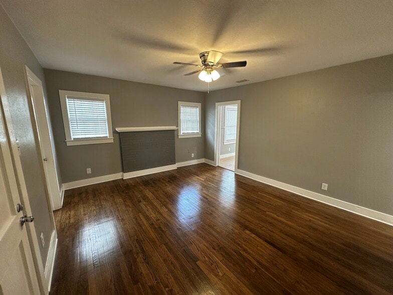 Building Photo - 1925 Luckie Ave