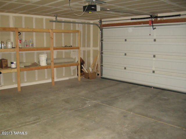 Building Photo - 10650 N Sand Canyon Pl