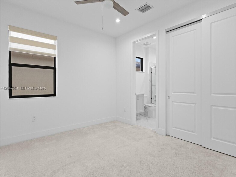 Building Photo - 4388 NW 81st Ave