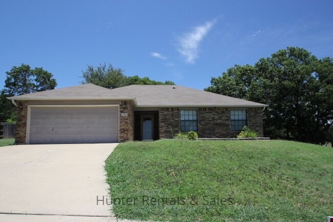 Primary Photo - Beautiful Cul-De-Sac Location With Oak Trees