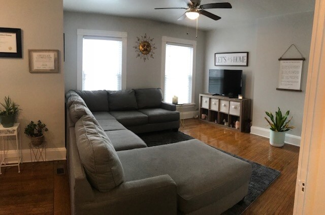 Building Photo - 91 S Washington, Up