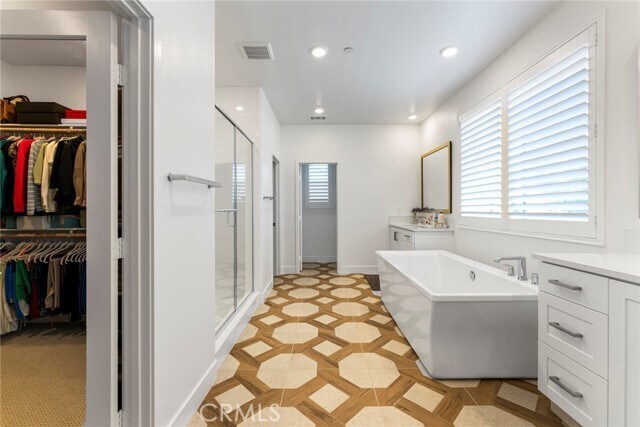 Building Photo - 26063 Wagon Dr