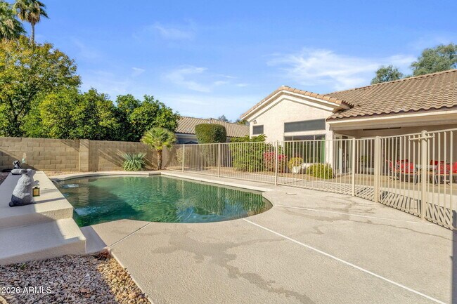 Building Photo - 5431 E Shea Blvd