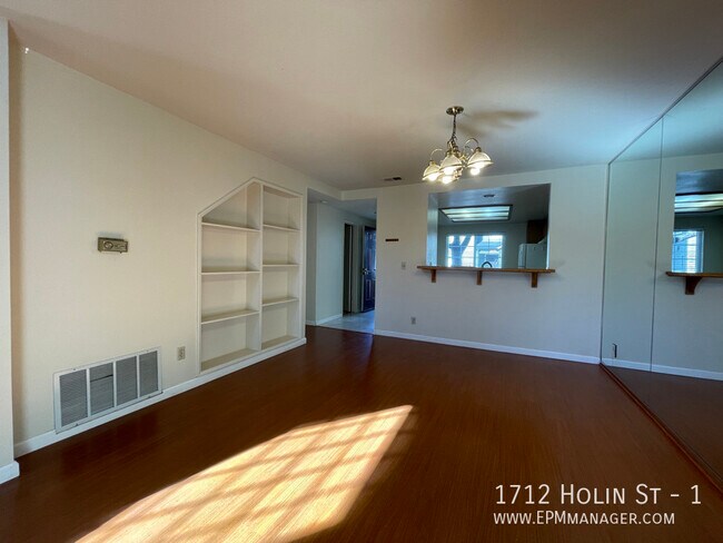 Building Photo - 1712 Holin St