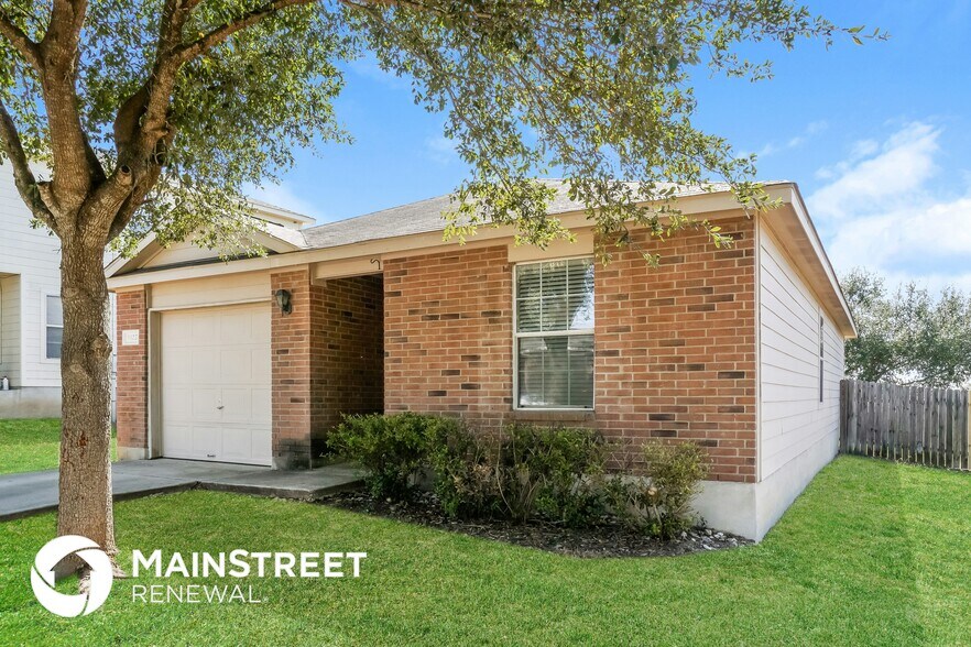 Building Photo - 5822 Blonde Canyon