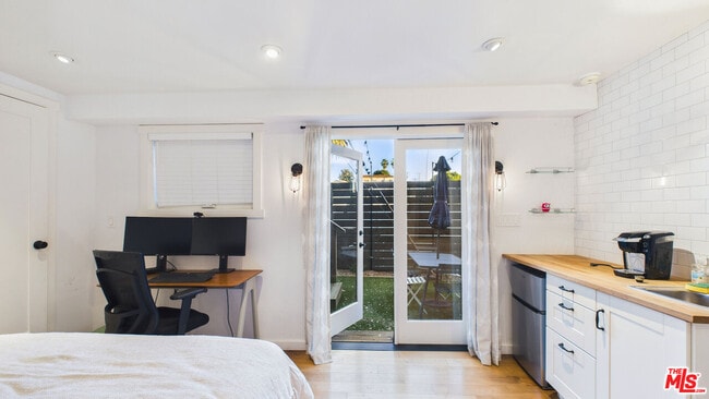 Building Photo - 3507 Marathon St