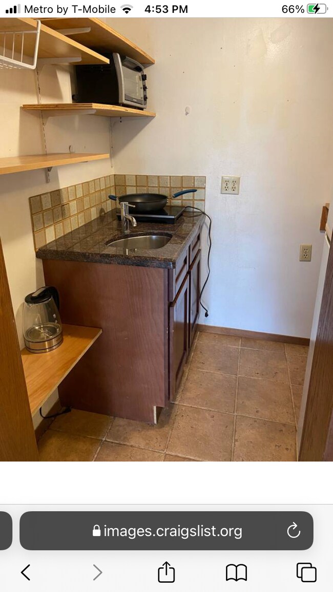 Building Photo - 525 Jackson St