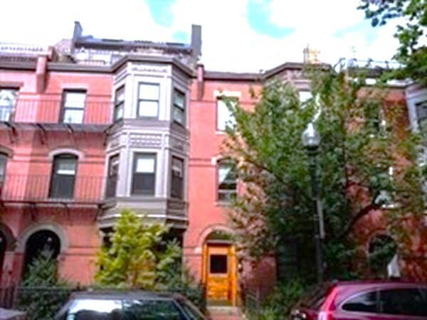 Building Photo - 12 Follen St