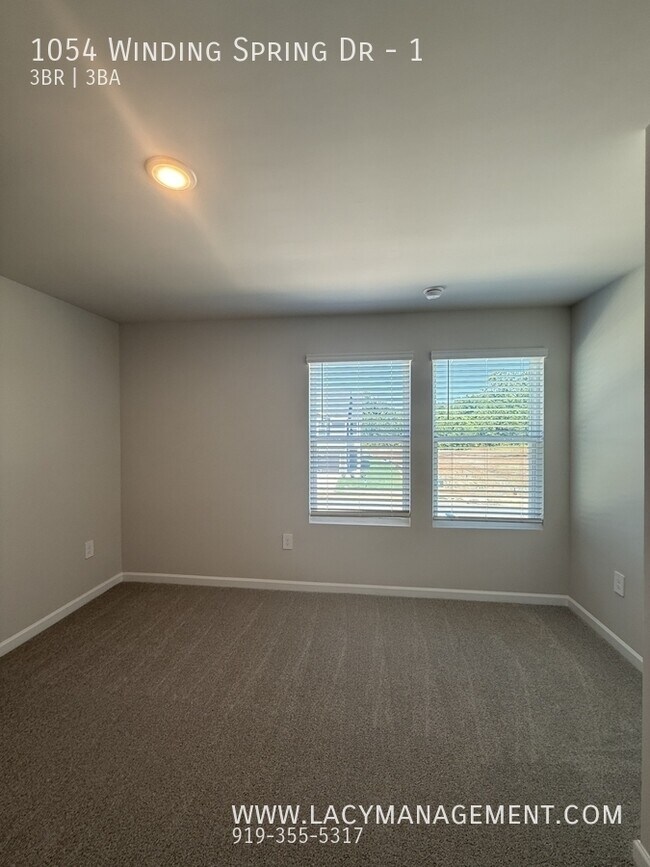 Building Photo - 1054 Winding Spg Dr