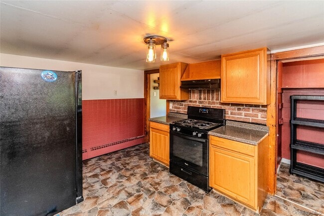 Building Photo - 876 NY-52
